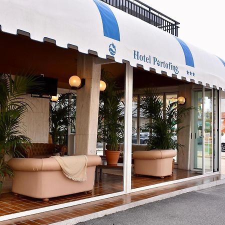 Hotel Portofino ลิโดดิเยโซโล ภายนอก รูปภาพ