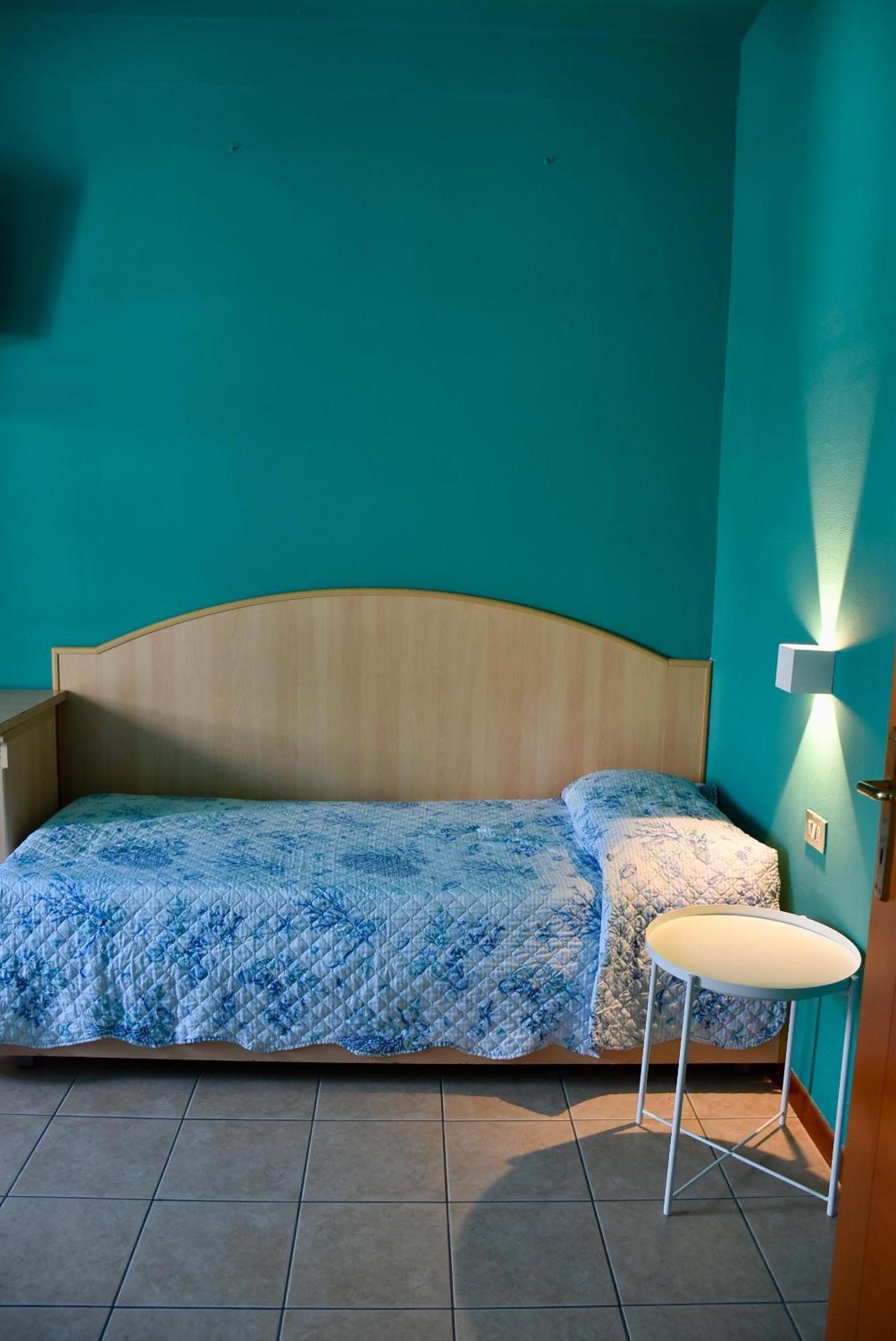 Hotel Portofino ลิโดดิเยโซโล ภายนอก รูปภาพ